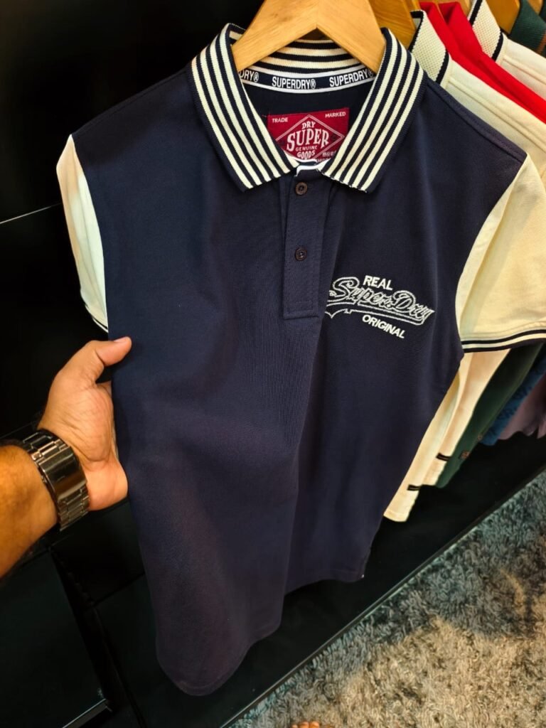 SUPERDRY NAVY T-SHIRT