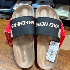 SKECHERS BLACK BROWN SLIDES - Image 2