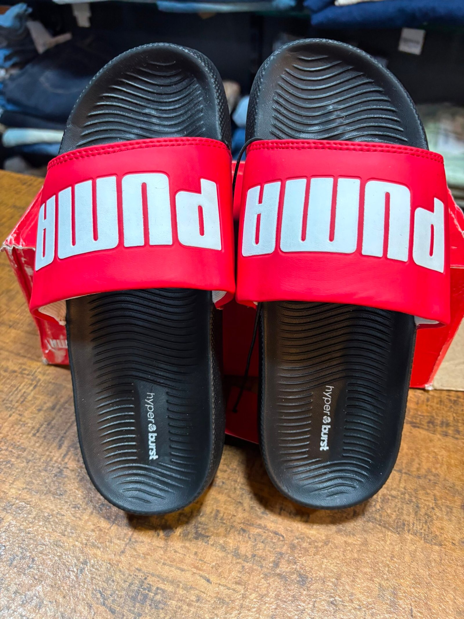 PUMA RED SLIDERS - Image 3