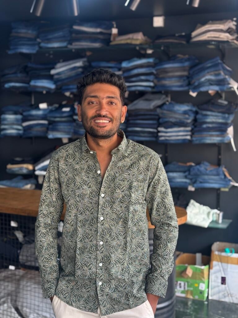 M19 GREEN SHIRT 13