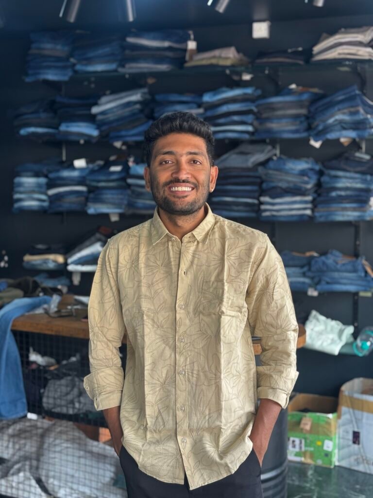 M19 CREAM SHIRT 11