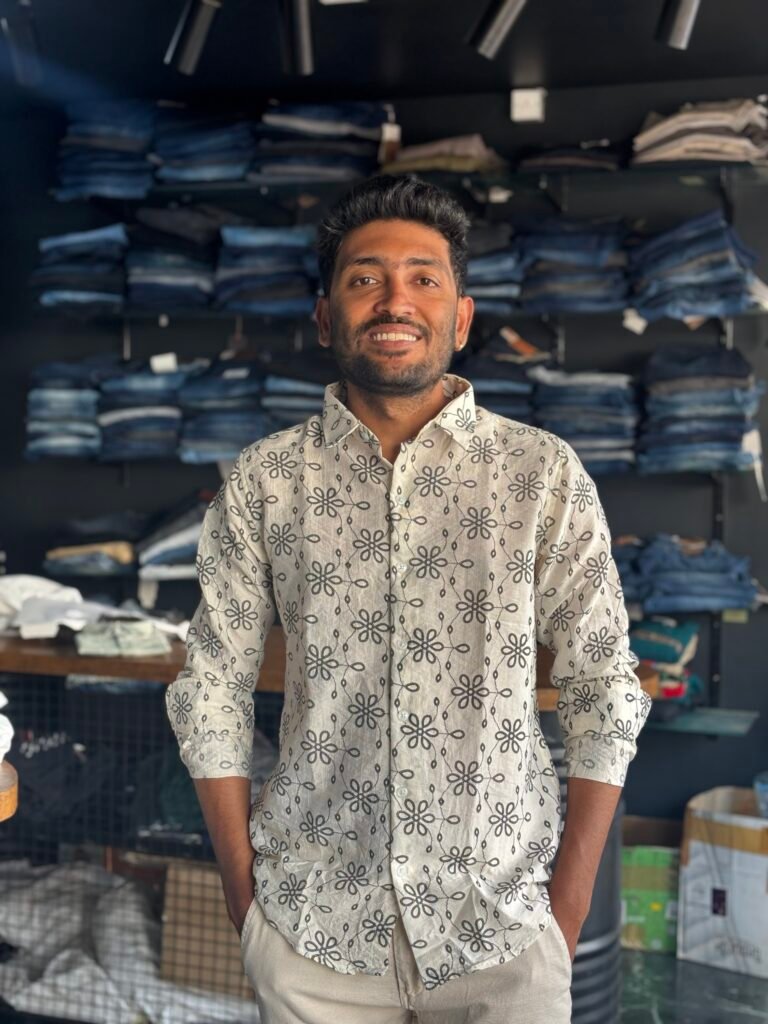 ZARA  WHITE FLORAL SHIRT