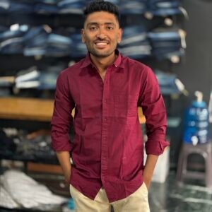 RARE RABBIT RED SHIRT - Image 3